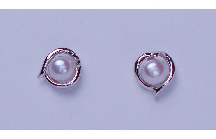 Cultured Pearl and Silver Heart Stud Earrings