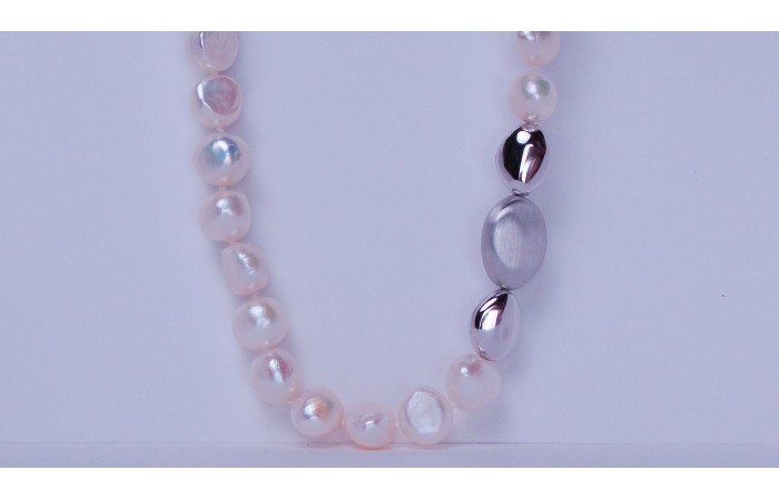 Cultured pearl & nugget necklace